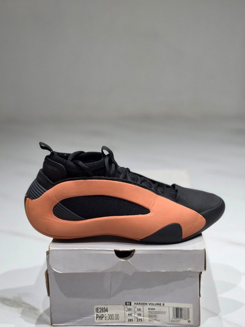 HARDEN VOL 8 SCULPT (Category: Sneakers) located in Caloocan City. Submitted by 321soled (Listing ID 1470634583, Image 1). Description: for sale/trade harden v8 sculpt size 10.5 used / complete 1,995 south caloocan area ig/fb: 321soled.