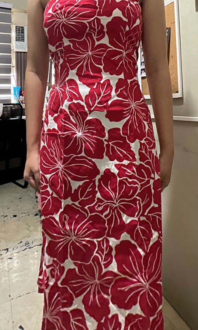 Hawaiian Tropical Dress (Category: Dresses) located in Mandaluyong City. Submitted by lovedbychiena (Listing ID 1470677380, Image 2). Description: Size: Medium 📩 Message for more information/size clarifications 📍Mandaluyong City 💸 Gcash/BPI 🚚 Jnt / Lalamove /Pick-up.