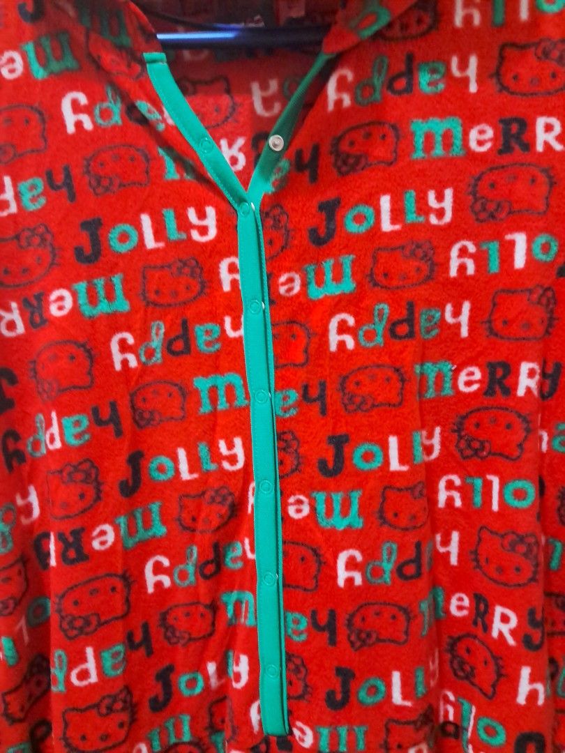 Hello Kitty by Sanrio Onesies (Category: Undergarments & Loungewear) located in Las Pinas. Submitted by shop2ship (Listing ID 1470603670, Image 2). Description: Onesies with hood and footsies perfect for cold weather.