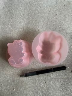 (Category: ) located in . Submitted by sailorspink (Listing ID 1470585645, Image 1). Description: .