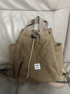 （分類：）位於 。 由 selling.goodsss 提交（商品編號 1470681196，圖片 1）。簡介： 。