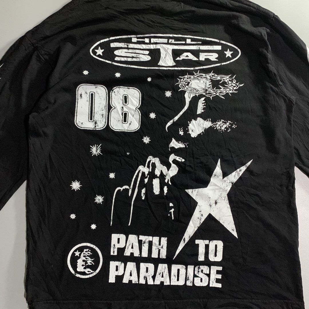 Hellstar graphic long sleeve shirt (Category: Tshirts & Polo Shirts ) located in Davao. Submitted by jandyfuert21303 (Listing ID 1470682724, Image 2). Description: Excellent condition Check detailed pic 23x29.5 Large .