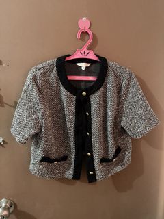 (Category: ) located in . Submitted by fabdeclutter (Listing ID 1470707755, Image 1). Description: .