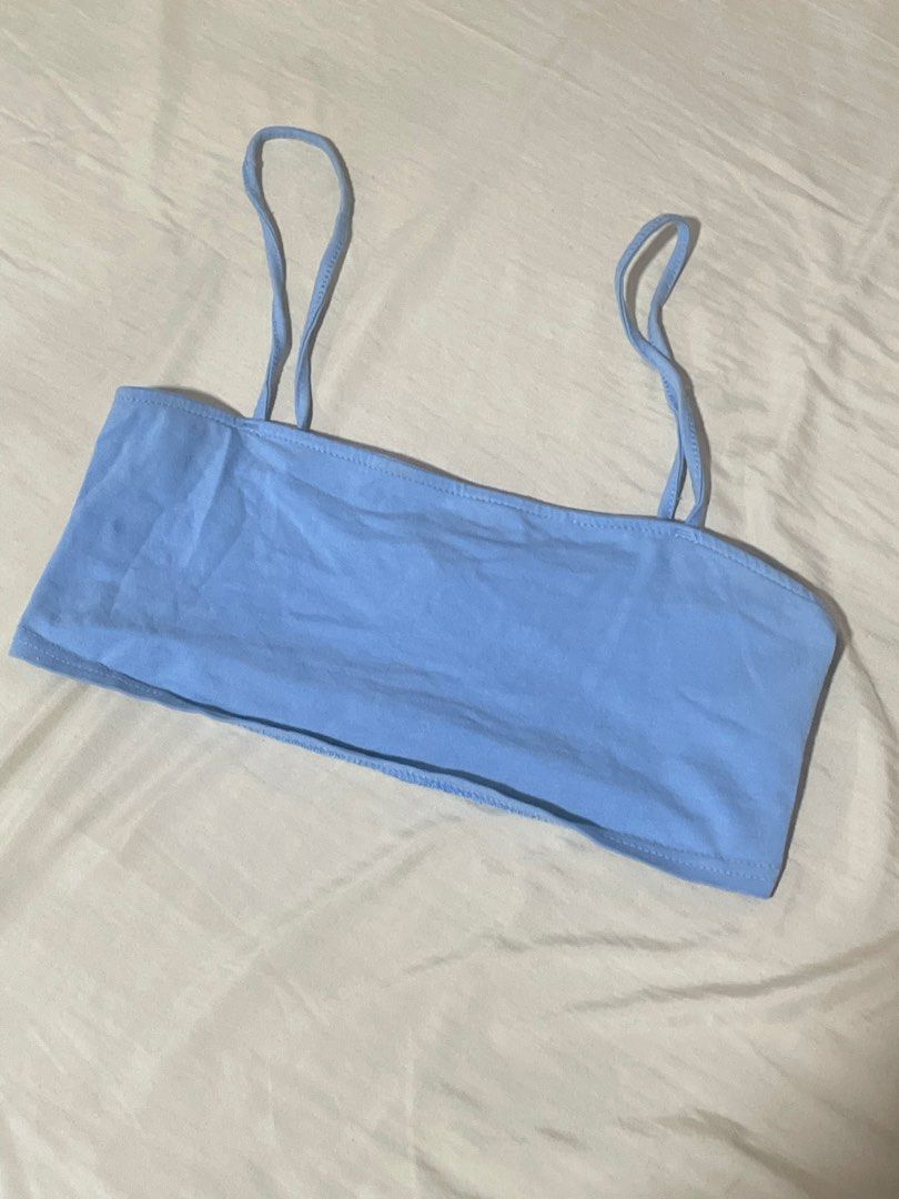 H&M Divided Light Blue Tube Top (Category: Sleeveless) located in Caloocan City. Submitted by sheshesheshesheshe13 (Listing ID 1470712093, Image 1). Description: - Brand: H&M Divided - Size: S - Color: Light Blue - Material: Soft cotton - Design: Straight neckline with attached spaghetti straps - Versatile basic piece, perfect for layering or warm days.
