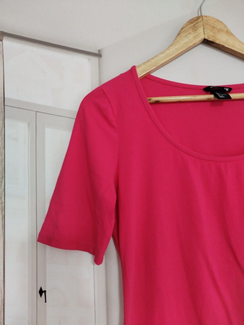 H&m pink shirt (Category: Shirts) located in Lucena. Submitted by styleddsc (Listing ID 1470680084, Image 3). Description: .