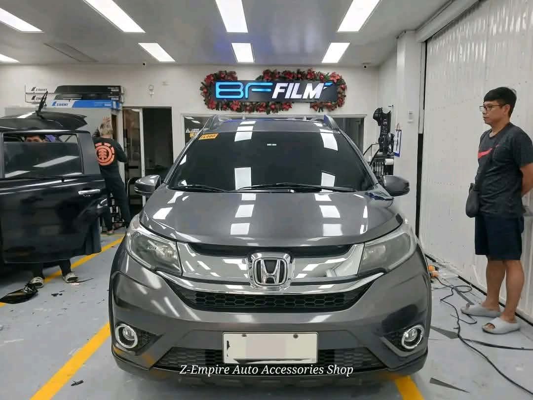 Honda BR-V (Category: Used Cars) located in Quezon City. Submitted by sullenangel (Listing ID 1470586053, Image 2). Description: dm for more info .