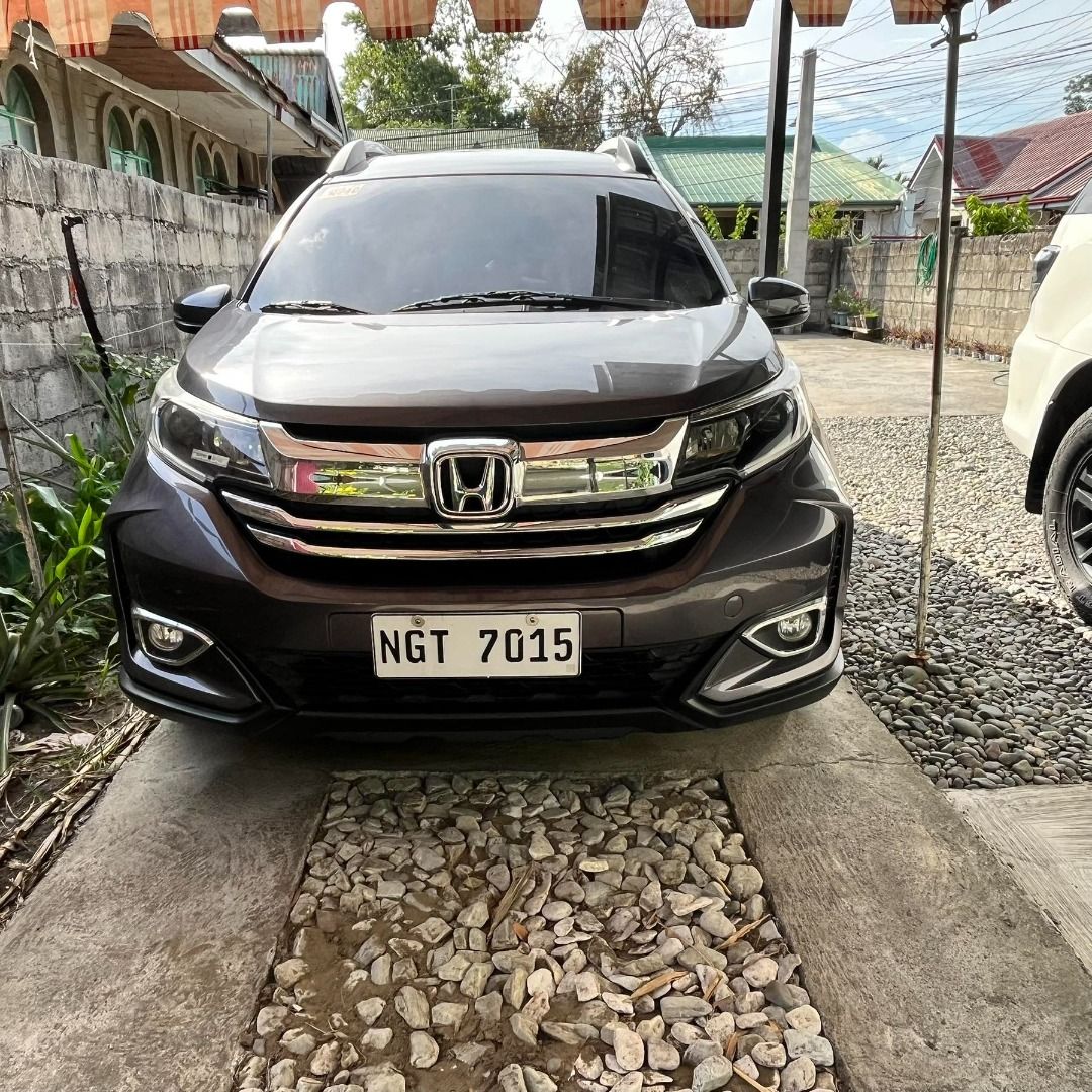 Honda BR-V (Category: Used Cars) located in Bayombong. Submitted by jon_russel19 (Listing ID 1470741090, Image 3). Description: Honda BRV 2021 model Honda BRV 2021 model Mid Variant AT Grey -Spacious 7-Seater: Perfect for family trips and daily commutes with flexible second and third-row seating. -Powerful & Efficient Engine: Equipped with a dependable 1.5L i-VTEC engine, ideal powertrain for highway drives.” -Smooth Drive: Regular maintenance is