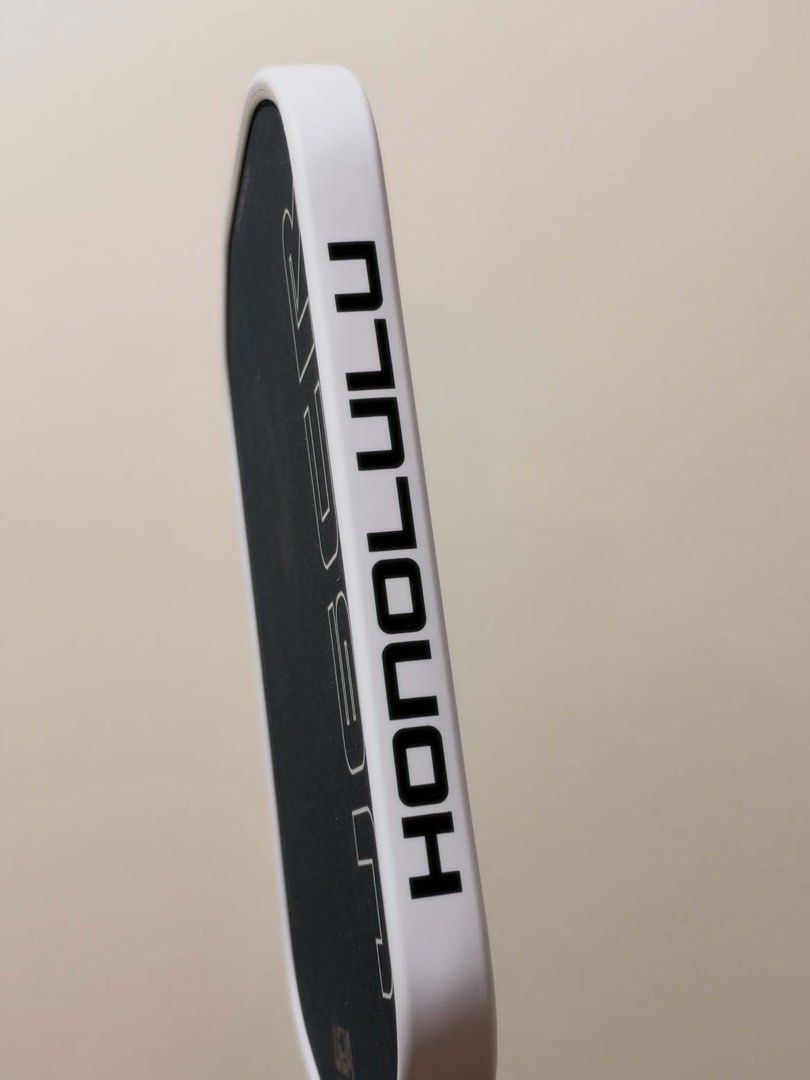Honolulu J6CR CBES (Category: Racket and Ball Sports) located in Manila. Submitted by mlkmrk (Listing ID 1470680483, Image 2). Description: * Elongated shape * 16mm * 1 month old * No issues * Used but not abused. Still in excellent condition * Includes paddle cover * Protected with PPF since Day 1 Can do meet up in Megamall, Estancia, Shang, Podium or Uptown Mall.