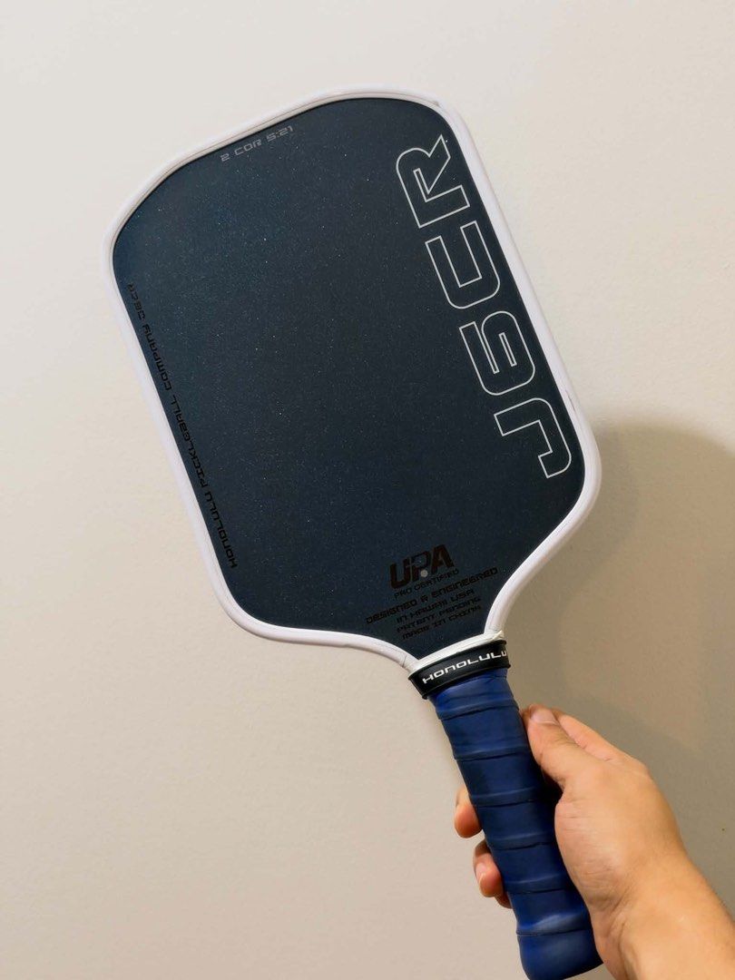 Honolulu J6CR CBES (Category: Racket and Ball Sports) located in Manila. Submitted by mlkmrk (Listing ID 1470680483, Image 1). Description: * Elongated shape * 16mm * 1 month old * No issues * Used but not abused. Still in excellent condition * Includes paddle cover * Protected with PPF since Day 1 Can do meet up in Megamall, Estancia, Shang, Podium or Uptown Mall.