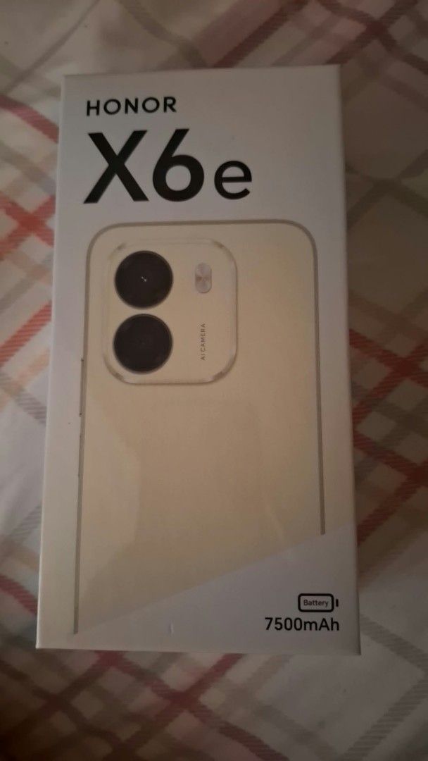 HONOR (Category: Huawei) located in Manila. Submitted by royalowl_34d849 (Listing ID 1470567192, Image 1). Description: brand new honor X6E 4Gb ram plus 256GB storage no bogus buyer .
