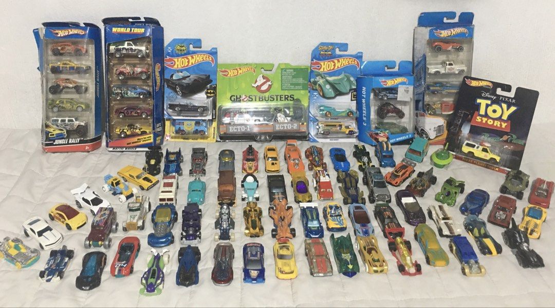 Hot Wheels (Category: Kids Toys) located in Quezon. Submitted by bndct.llgd (Listing ID 1470731787, Image 1). Description: Hot wheels Loose and Carded dm for the pricing thank yall 50-1000+.