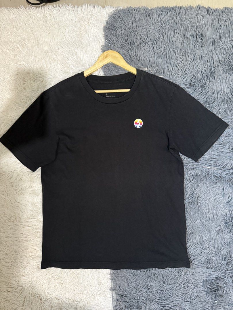 Hotkey Rate One Graphic Tee Black Size M (Category: Tshirts & Polo Shirts ) located in Manila. Submitted by keepercollection (Listing ID 1470588147, Image 2). Description: - Brand: Hot Key - Color: Black - Size: Small (Measures approx. 21 inches across the chest) - Design: Small embroidered circular rainbow patch on the left chest - Back Details: Large colorful graphic with 'Rate One' and 'One Degree Beyond' typography - Condition: Great pre-love