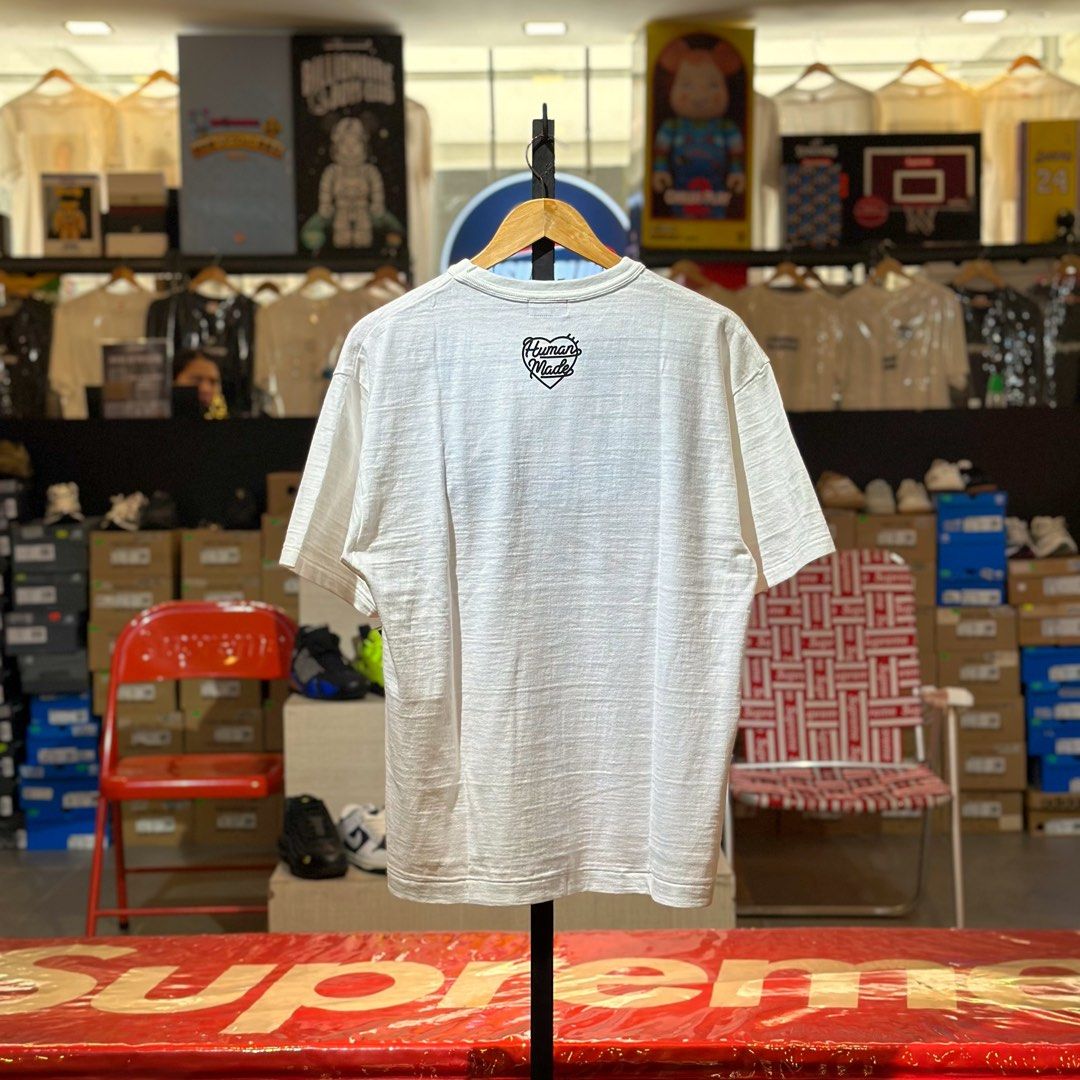 Human Made Graphic Tee (HM32TE018) (Category: Tshirts & Polo Shirts ) located in Quezon City. Submitted by inside_plug (Listing ID 1470587827, Image 2). Description: For Sale Human Made Graphic Tee (HM32TE018) White - Large Brandnew Dm us to purchase.