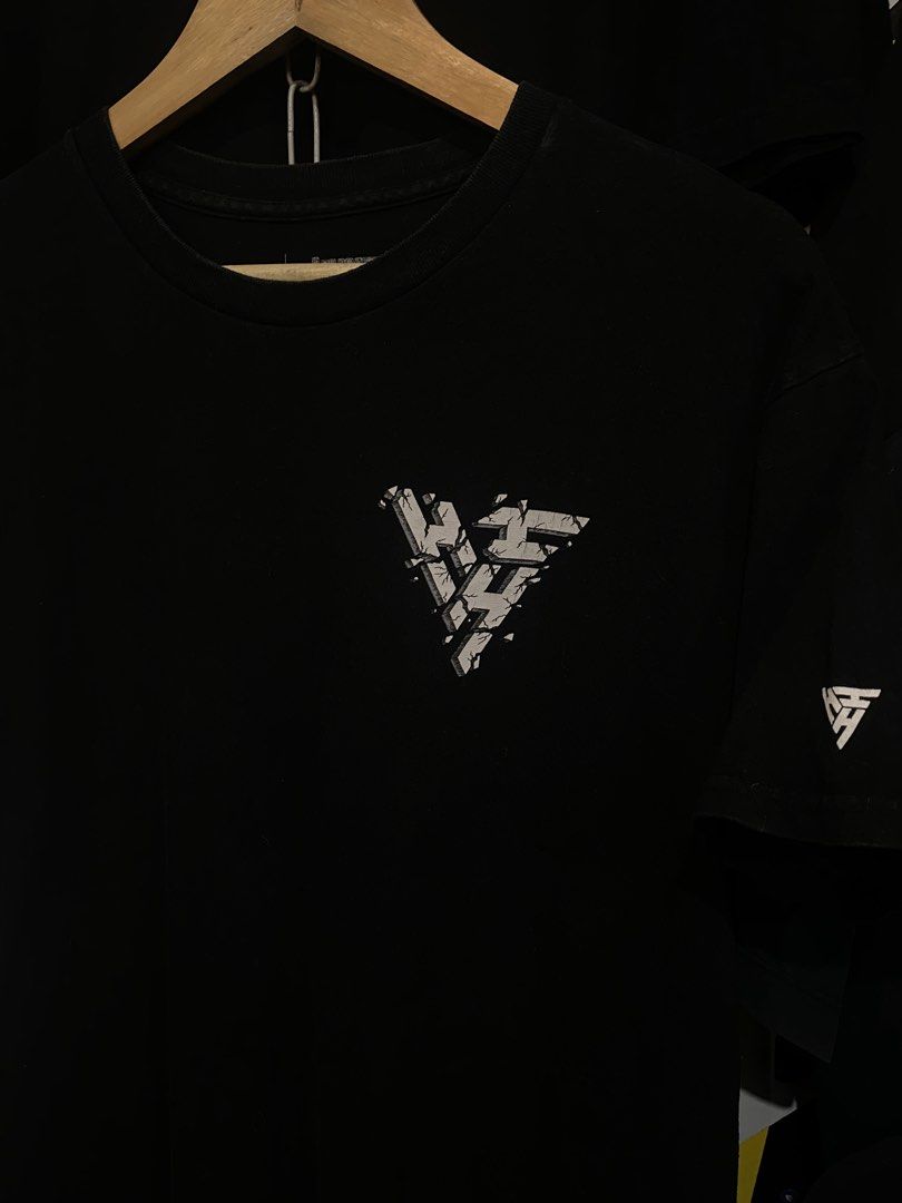 hunter x hunter (Category: Tshirts & Polo Shirts ) located in Caloocan City. Submitted by krispythrift082828 (Listing ID 1470572670, Image 2). Description: MEDIUM TO LARGE.