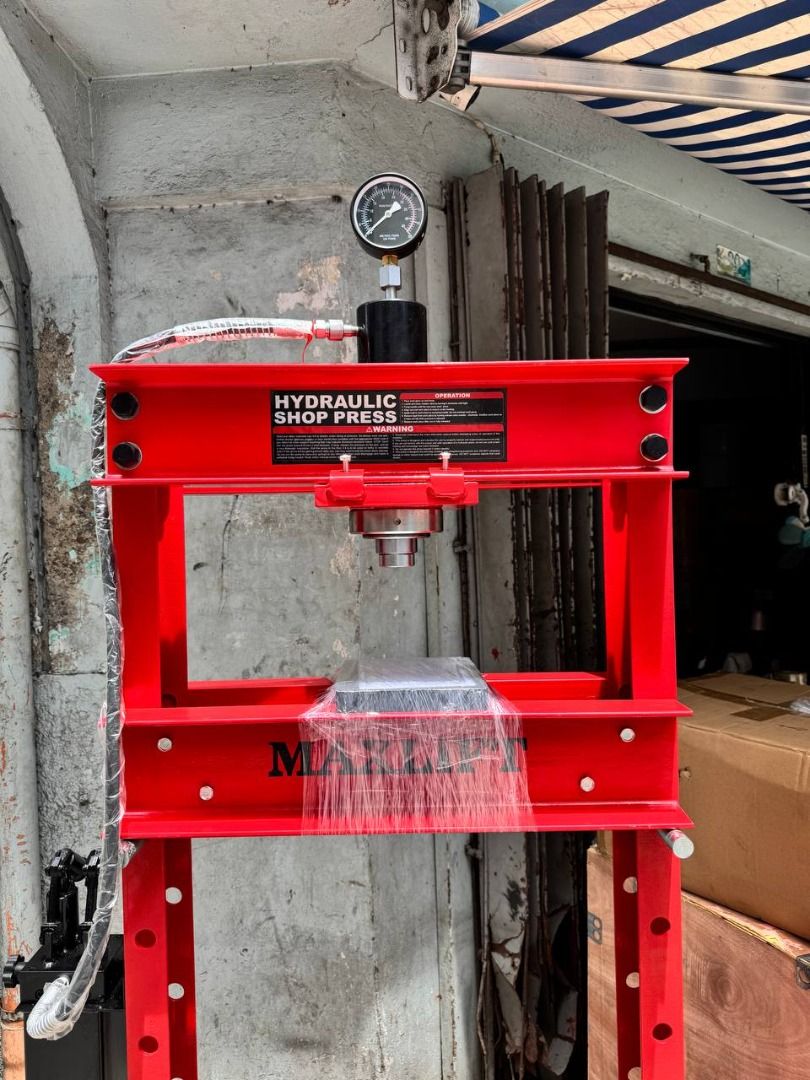 Hydraulic Shop Press Specs: 30 Tons (Category: Everything Else Others) located in Manila. Submitted by joeyroque09 (Listing ID 1470595951, Image 3). Description: Hydraulic Shop Press Specs: 30 Tons.