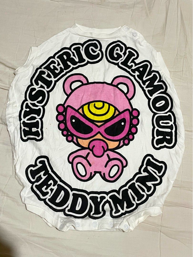Hysteric Glamour Teddy Mini Onesie (Category: Babies & Kids Fashion) located in Buruanga. Submitted by kaizenfinds7 (Listing ID 1470641197, Image 1). Description: No major issues Size 90 +sf.