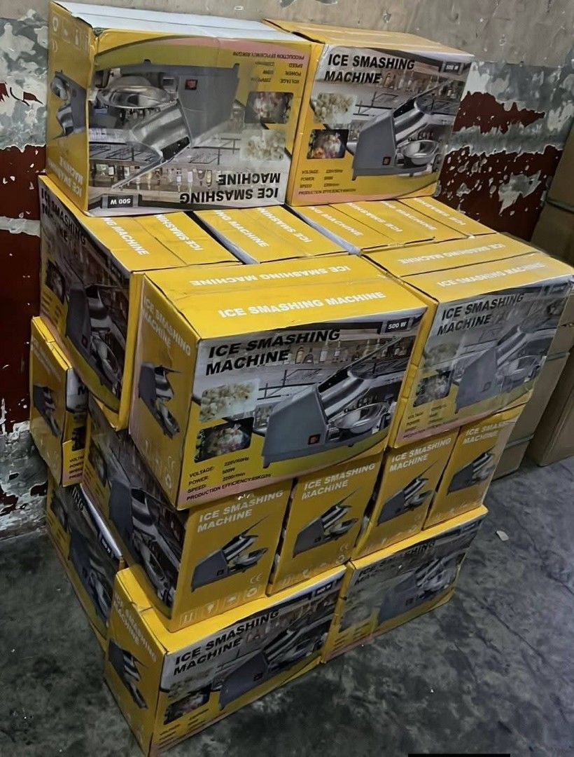 Ice smashing machine big size (Category: Juicers, Blenders & Grinders) located in Manila. Submitted by yzlshop (Listing ID 1470614706, Image 3). Description: .