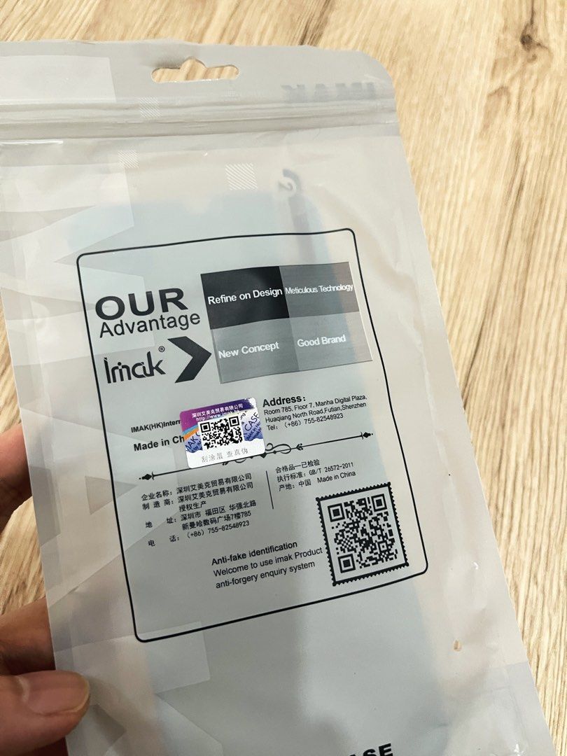 IMAK Screen Protector for LG V60 ThinQ 5G (Category: Cases & Sleeves) located in Quezon City. Submitted by ccgem (Listing ID 1470636716, Image 2). Description: - Compatible with: LG V60 ThinQ 5G - Quantity: 2 packs (Brand new, unopened, factory sealed) - Protection: Prevents daily scratches and scuffs, film not tempered - Includes: Installation accessory bag with cleaning cloth, dust stickers, and alcohol wipes - ₱500 for 2pcs - RFS: Extra access