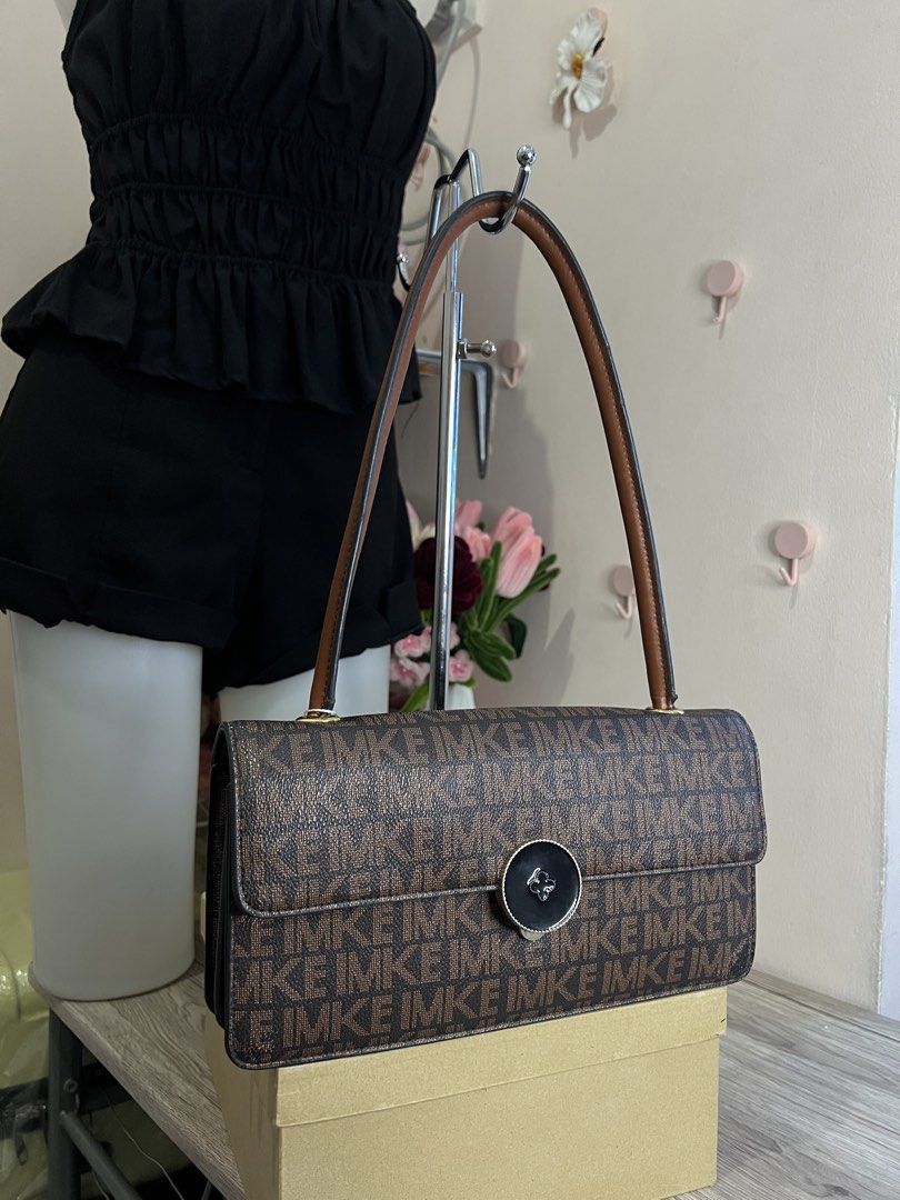 IMKE kili bag (Category: Shoulder Bags) located in Quezon City. Submitted by handpicked_collections_ph (Listing ID 1470674259, Image 2). Description: .