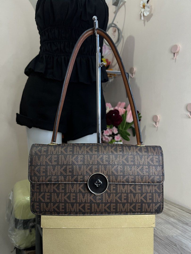 IMKE kili bag (Category: Shoulder Bags) located in Quezon City. Submitted by handpicked_collections_ph (Listing ID 1470674259, Image 1). Description: .