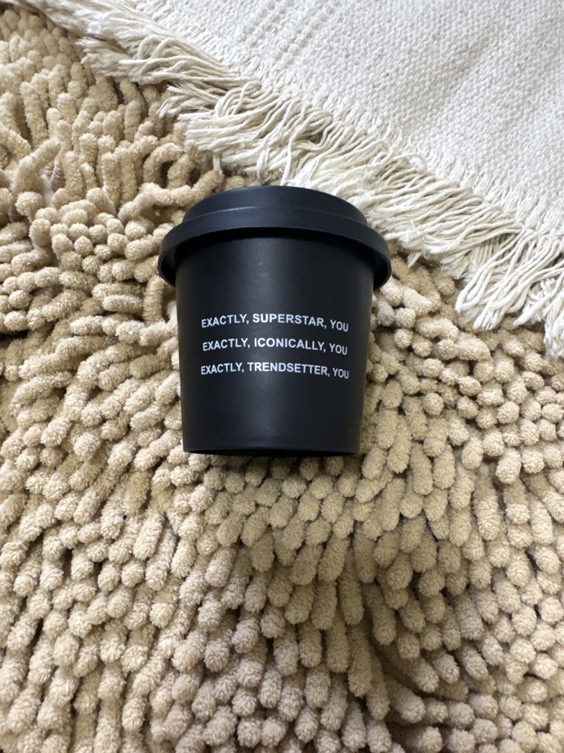 Imported MAC makeup sponge with case (Category: Makeup) located in Quezon City. Submitted by heartshop.ph (Listing ID 1470632460, Image 2). Description: .