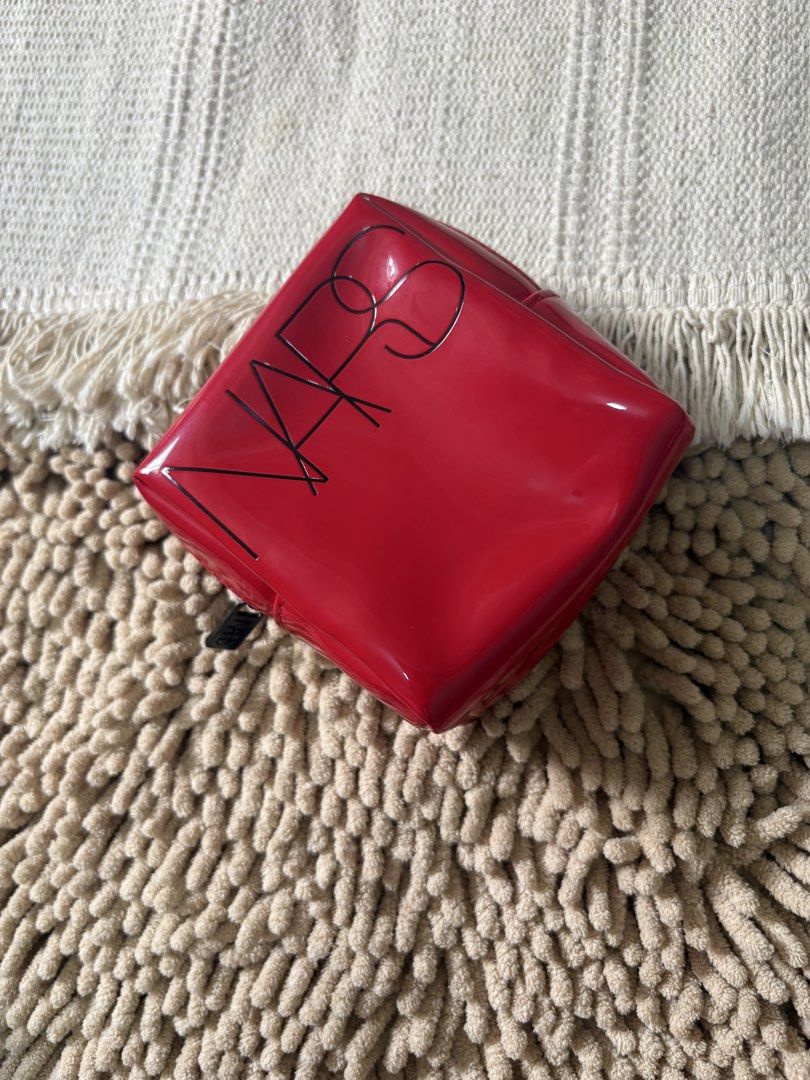 Imported NARS mini boxy pouch (Category: Purses & Pouches) located in Quezon City. Submitted by heartshop.ph (Listing ID 1470590969, Image 1). Description: Thick PVC material with nylon thick lining inside Must have to sturdy quality in person Ganda! .