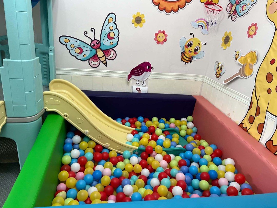 Indoor Playground Ball Pit with Slide (Category: Infant Playtime) located in Magalang. Submitted by jamiealdana1 (Listing ID 1470628585, Image 1). Description: - All-in-one indoor play set perfect for toddlers and daycare spaces - Includes a fun plastic slide and a vibrant ball pit with multicolored balls - Safe green, pink, and blue soft padded foam walls for gentle protection - Ideal for home playrooms, nurseries, and indoor activity corners - 