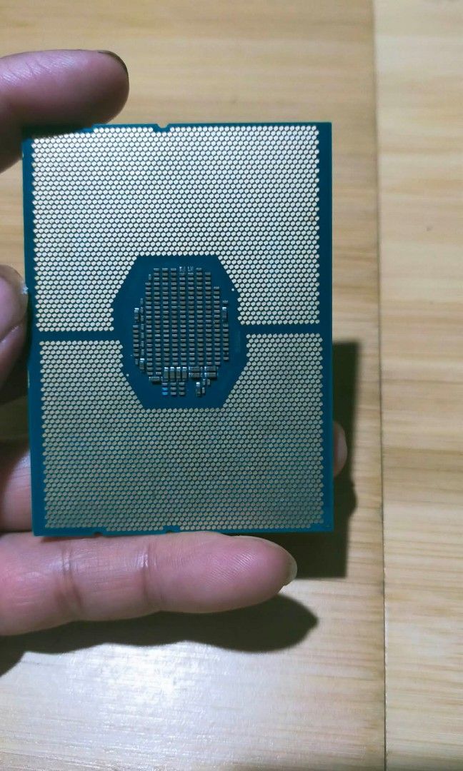 Intel Xeon Gold 6126 server processor (Category: Desktops) located in Caloocan City. Submitted by chani7878 (Listing ID 1470589640, Image 1). Description: Processor Model: Intel Xeon Gold 6126 (Skylake-SP architecture) Core / Thread Count: 12 cores, 24 threads Base Clock Speed: 2.60 GHz (up to 3.70 GHz boost) Cache: 19.25 MB L3 cache Socket Type: LGA3647 Thermal Design Power (TDP): 125W [1, 2, 3] lalamove jnt meetup manila or makati area Dm for m
