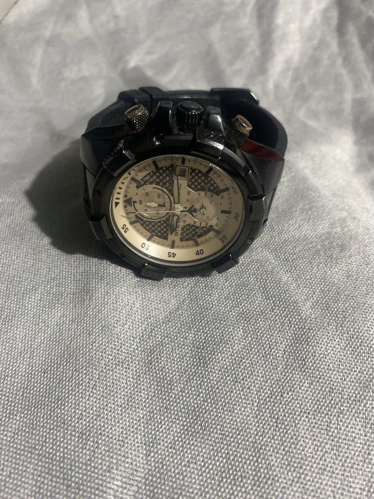 Invicta Aviator Quartz chronograph (Category: Men's Watches) located in Baguio. Submitted by agozun61 (Listing ID 1470682589, Image 2). Description: This watch featuring black and ivory textures dial with a black silicone strap.chronograph good running condition..