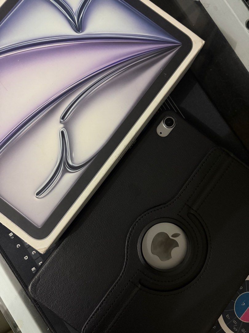 iPad Air 11-inch M3 Wi-Fi (Category: iPad) located in Taguig. Submitted by lalohan (Listing ID 1470666233, Image 2). Description: - Model: iPad Air 11-inch (M3) Wi-Fi -iPadOS Version - 26.6.1 - Storage: 128GB - Color: Space Gray - Condition: Excellent, well-maintained - Inclusions: Original box and black protective case -Battery Health 98% cycle count 80 - Warranty expires 1/29/27 - NO swapping.