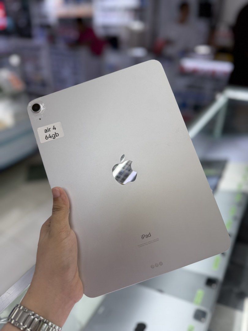 Ipad Air 4 64GB wifi only no issues 99% smooth (Category: iPad) located in San Juan City. Submitted by najihahtelecomshop2018 (Listing ID 1470687163, Image 2). Description: Legit Store | Original unit FOR SALE | TRADE / SWAP ▫️INSTALLMENT thru: 🔸Credit Card (straight / installment) 🔸Ggives / Gcredit + 6% interest 🔸Spay Later + 6% interest (RFS: Buy and Sell any kinds of Gadgets) Description: Ipad Air 4 64GB Wifi only No hidden Issues No histor