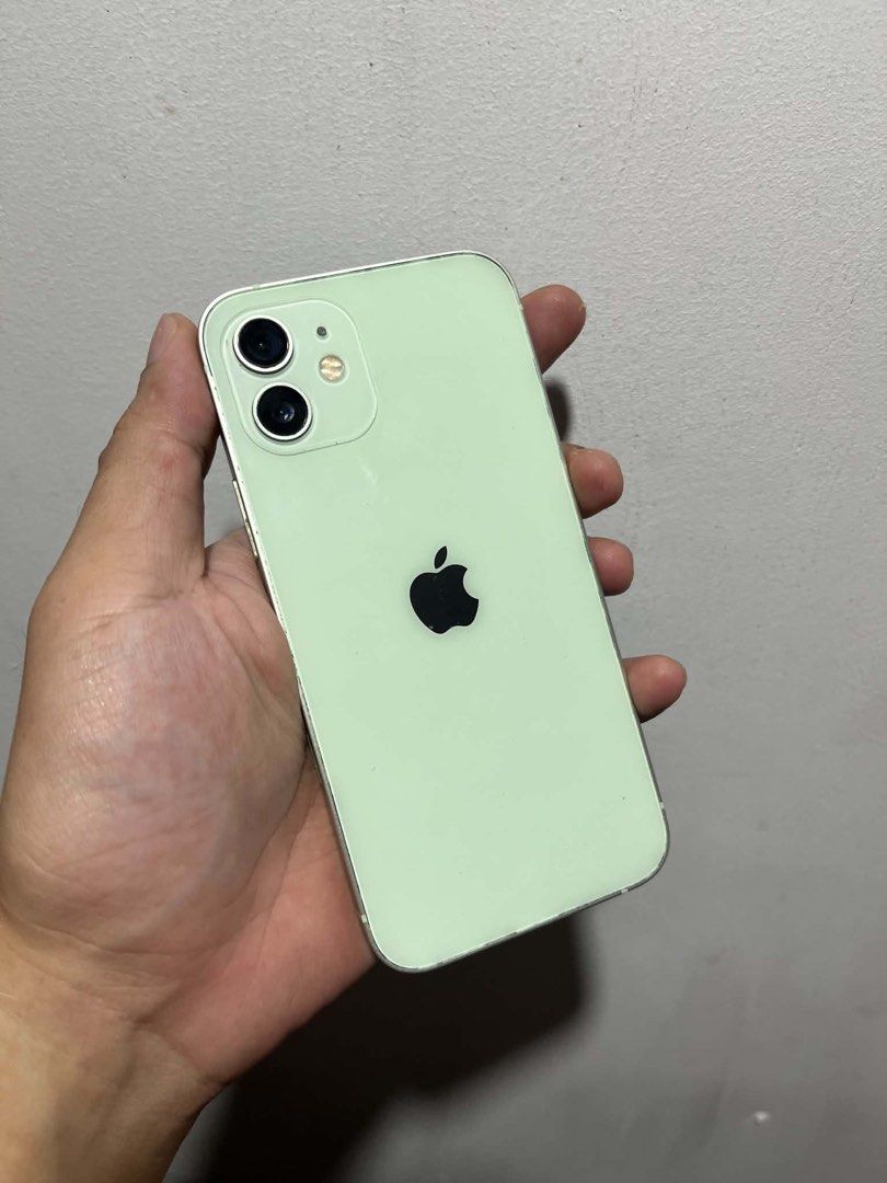 Iphone 12 64gb Green Replaced LCD (Category: Other Mobile & Gadget Accessories) located in General Trias. Submitted by aprilocampo0412 (Listing ID 1470648771, Image 1). Description: Iphone 12 64gb Green Replaced LCD Batt health 95% No face id issue ayaw ulit mag touch ng button nya pero my assivtouch nman chaka double top lng screen bubukas na.
