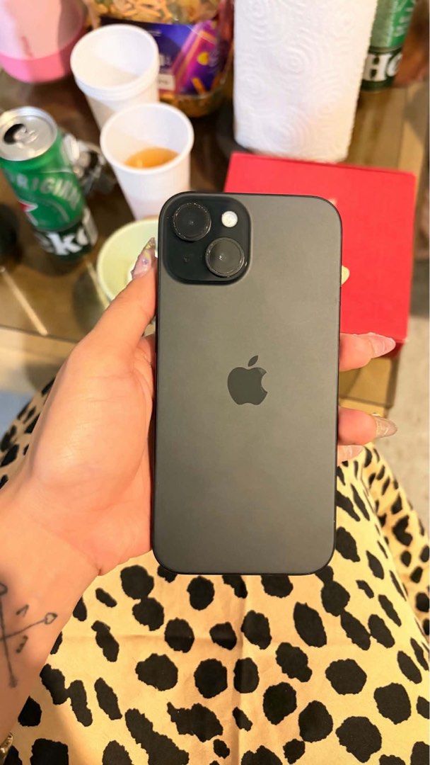 Iphone 15 (Category: iPhone 15 Series) located in Las Pinas. Submitted by ishop8shop (Listing ID 1470700462, Image 1). Description: .