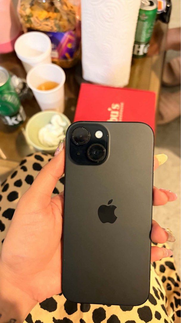 Iphone 15 (Category: iPhone 15 Series) located in Las Pinas. Submitted by ishop8shop (Listing ID 1470700462, Image 2). Description: .