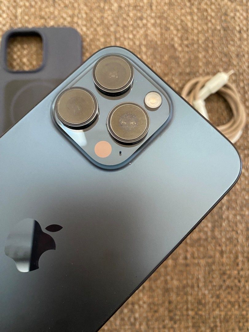 Iphone 15 Pro Max Blue Titanium (Category: iPhone 15 Series) located in Bulacan. Submitted by retapmoves007 (Listing ID 1470742543, Image 2). Description: sell or swap pref: Add cash ios only iphone 15 pro max 512gb smartlocked 79% battery health package: - Unit - Case - Cord malolos bulacan pm me.