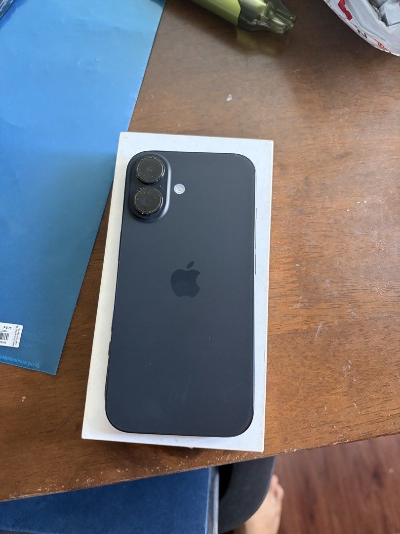 Iphone 16 128Gb (Category: iPhone 16 Series) located in Manila. Submitted by thriftease11 (Listing ID 1470653690, Image 1). Description: Iphone 16 128GB NO ISSUE✅ Faceid✅ Truetone✅ Unlireset not bypassed✅ All buttons working✅ Camera no issue✅ No sim restriction✅ Perfect for daily use Few scratches due to usage.