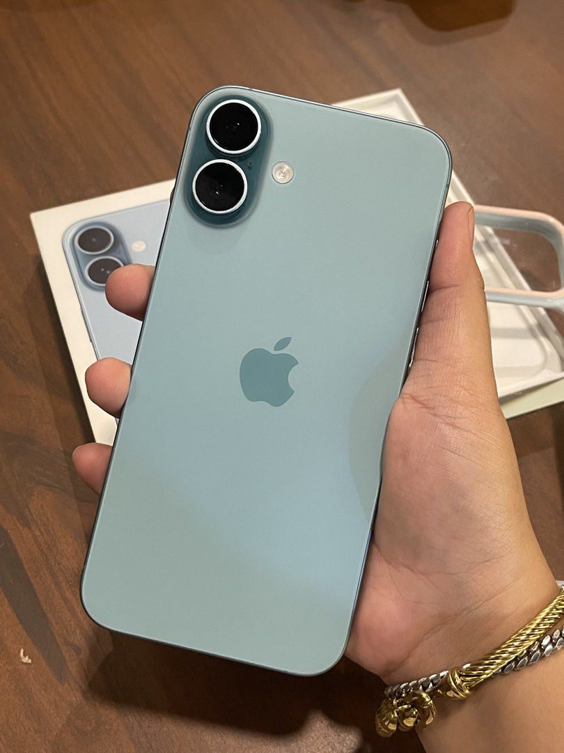 iPhone 16 Plus 128gb Teal (Category: iPhone 16 Series) located in Valenzuela. Submitted by amdps (Listing ID 1470628146, Image 1). Description: iPhone 16 Plus 128gb Teal 93% battery health NTC Openline to any sim with orig box and cord.