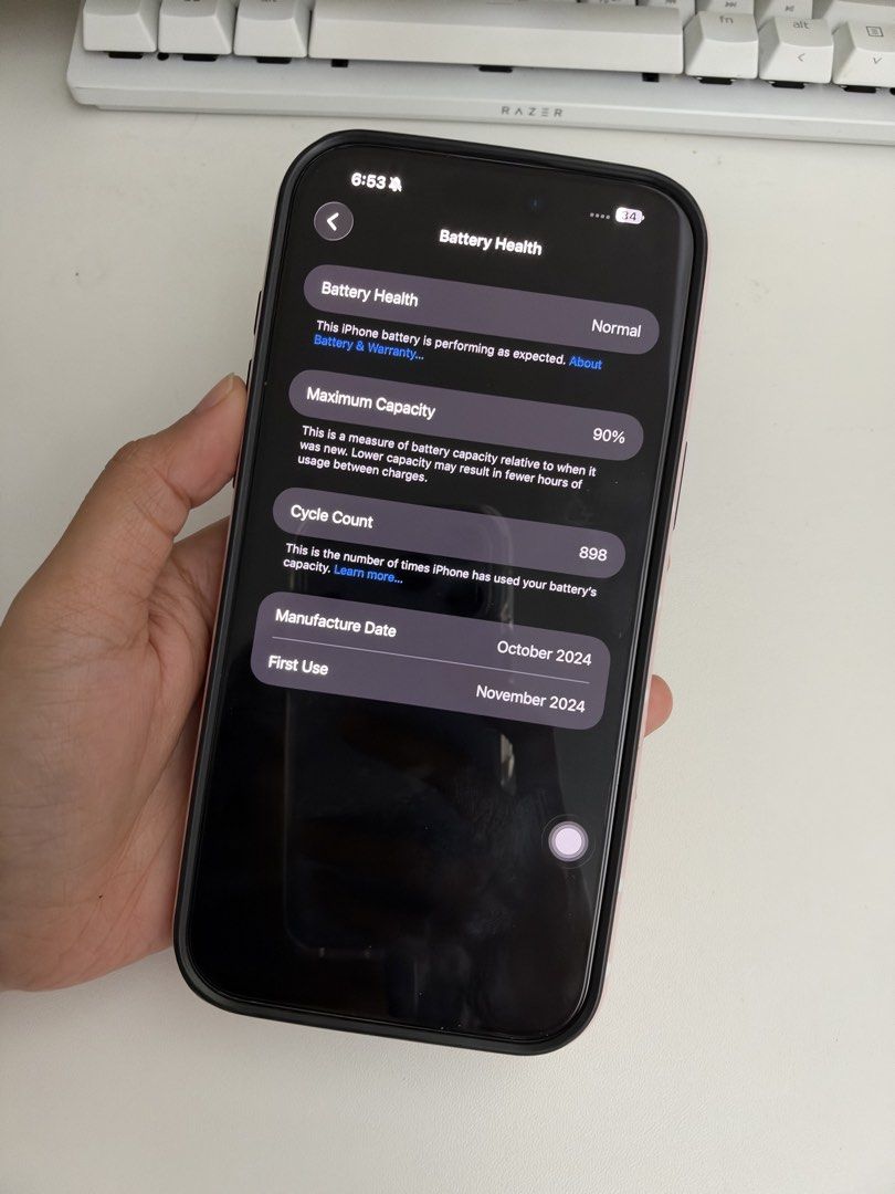 Iphone 16 pro max 1tb (Category: iPhone 16 Series) located in Taguig. Submitted by phncr8 (Listing ID 1470662695, Image 2). Description: Selling my iphone 16 pro max 1TB - ₱65k - mint condition - 90% battery - taguig area rfs: upgrade￼.