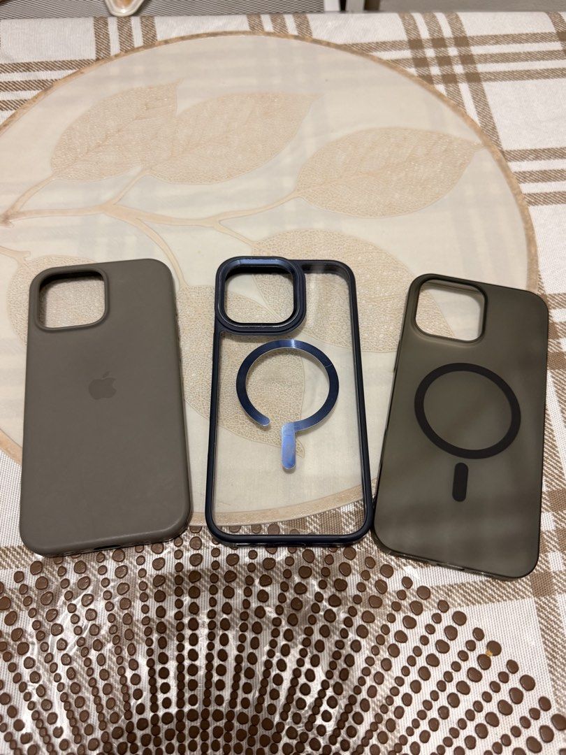 Iphone 16 promax Case (Category: Cases & Sleeves) located in Pasay City. Submitted by annythingz28 (Listing ID 1470619635, Image 1). Description: Take all 3 for 150 pesos ! .