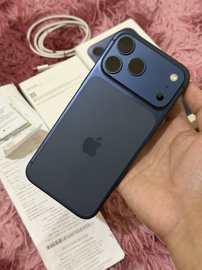 iPhone 17 Pro Max Deep Blue 256GB (Category: iPhone 17 Series) located in Manila. Submitted by john.stefano (Listing ID 1470728791, Image 1). Description: FOR SALE / SWAP iPhone 17 Pro Max Deep Blue | 256GB w/ Receipt from Beyond the Box 1 Month Old 100% Battery Health (55 Cycle Count) Apple Warranty until September 2027 Local Variant / NTC Approved🇵🇭 No history of repair / All orig parts Openline / No sim restriction LBC po sa malayo, (Video C