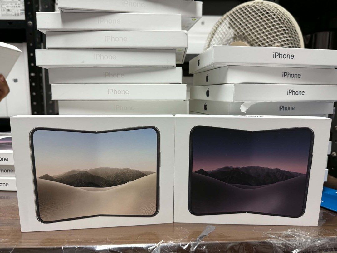 Iphone Duo (Category: iPhone 18 Series) located in Quezon City. Submitted by theyellowshop (Listing ID 1470574672, Image 2). Description: Iphone Duo HK Variant Available both colors 256 gb 512gb 1TB 2TB For meet ups only .