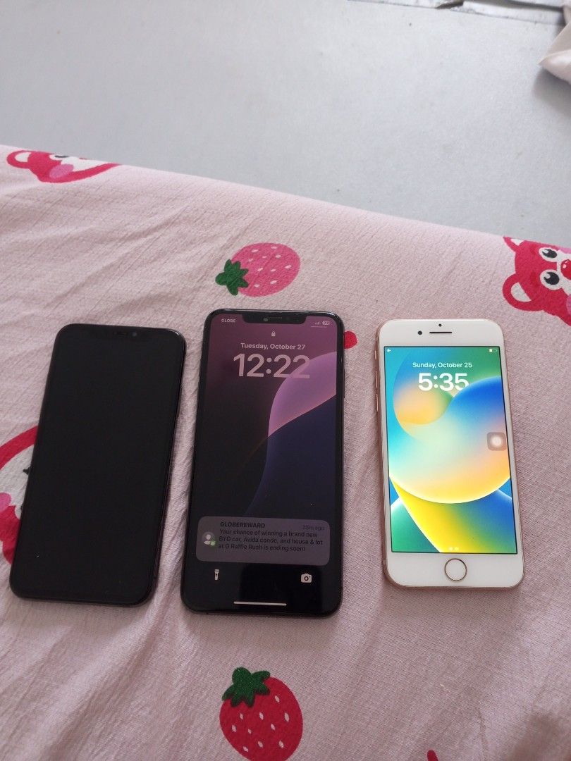Iphones with issue and okk (Category: iPhone X Series) located in Valenzuela. Submitted by octobow (Listing ID 1470589807, Image 1). Description: Iphone 8 64gb 96% bat health but easily drained Openline Issue: Black ang simtray Replaced battery home button not working Minor yellow wish 2,500 Iphone X 64 Issue: Defect black out 1,200 Iphone Xsmax 64gb Globe Locked 67% battery health with minor scratch all goods. 6,500 With box. Dm me.