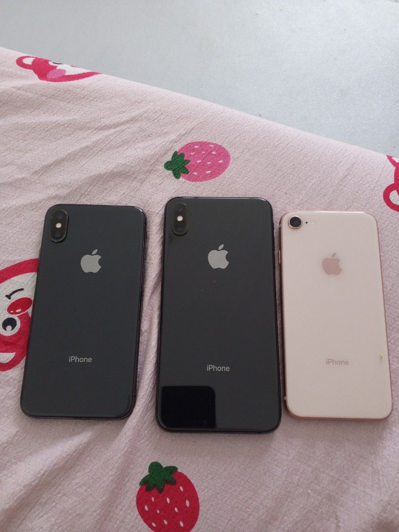 Iphones with issue and okk (Category: iPhone X Series) located in Valenzuela. Submitted by octobow (Listing ID 1470589807, Image 2). Description: Iphone 8 64gb 96% bat health but easily drained Openline Issue: Black ang simtray Replaced battery home button not working Minor yellow wish 2,500 Iphone X 64 Issue: Defect black out 1,200 Iphone Xsmax 64gb Globe Locked 67% battery health with minor scratch all goods. 6,500 With box. Dm me.