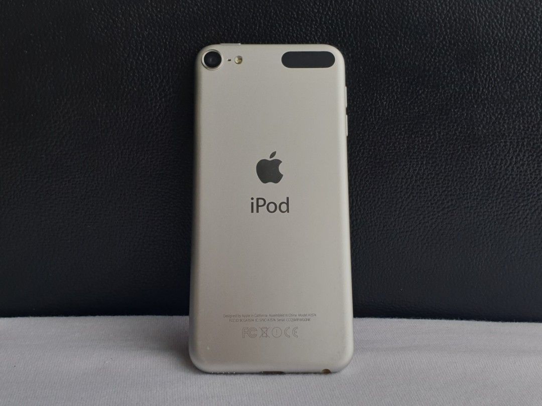 iPod Touch 5th Gen 32GB (Category: Portable Music Players) located in Quezon City. Submitted by WasalakTwo (Listing ID 1470636021, Image 1). Description: Bought in Japan As is where is With activation lock For parts or repair Open for delivery nationwide.