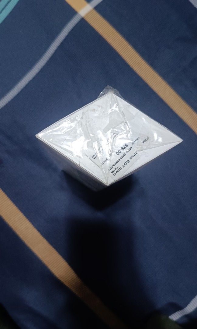 issey miyake edt (Category: Fragrance & Deodorants) located in Caloocan City. Submitted by tenderloink_69 (Listing ID 1470654021, Image 2). Description: .