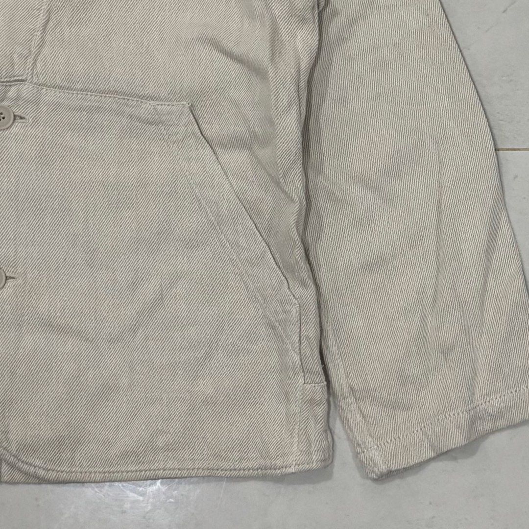 Issey miyake plantation two button linen jacket (Category: Luxury Apparel) located in Cebu City. Submitted by florianmiral28 (Listing ID 1470563277, Image 3). Description: Issey miyake plantation two button linen jacket Excellent condition Medium W 22 L 27.5.