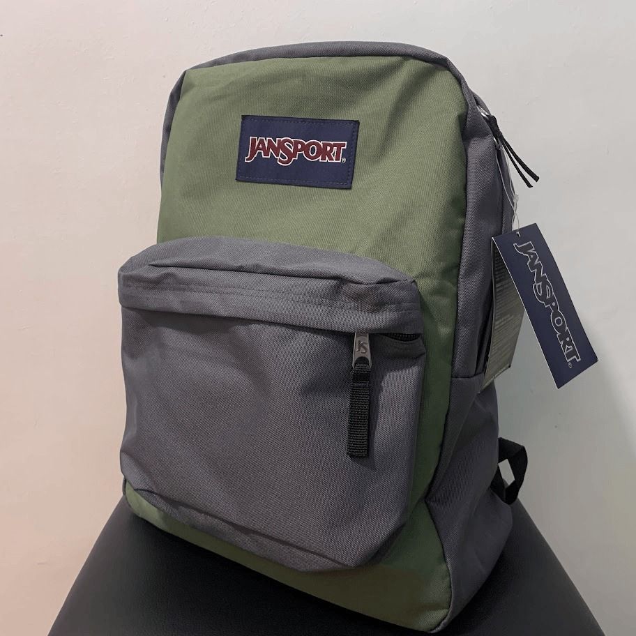 Jansport SuperBreak Backpack – Forge Grey / Green (Category: Backpacks) located in Antipolo. Submitted by neveroldph (Listing ID 1470701455, Image 1). Description: Selling a brand-new Jansport SuperBreak backpack with tags still attached. Bought from the US and comes with a lifetime warranty! ✨ Details: Brand: Jansport Model: SuperBreak Color: Forge Grey / Green / Dark Green Condition: Brand New with Tags Includes lifetime warranty 💰 Retail Pric