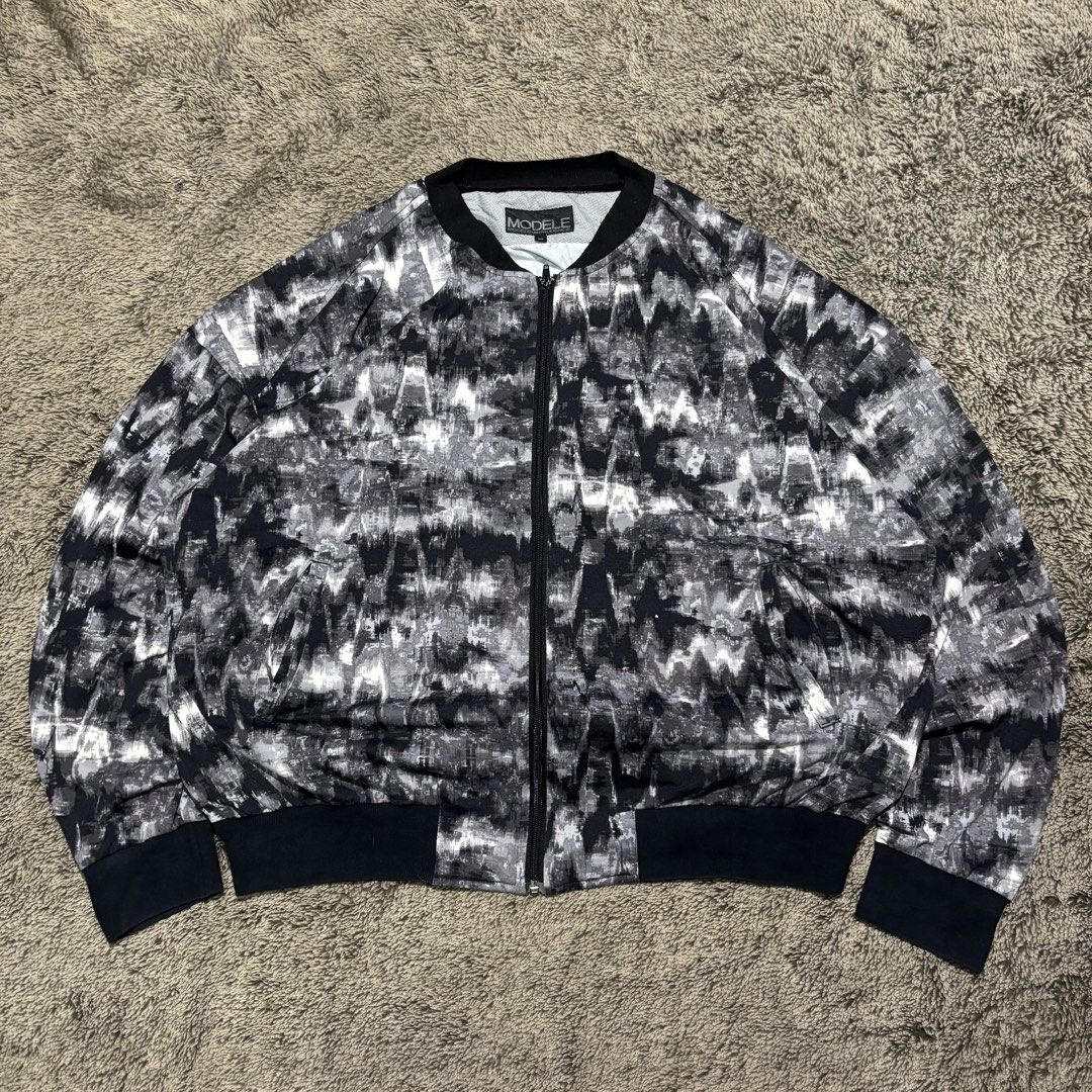 Japanese MA-1 Smoke Bomber Jacket (Category: Coats, Jackets and Outerwear) located in La Trinidad. Submitted by lygin (Listing ID 1470713168, Image 1). Description: Price : 100 Pesos Brand : Modele Type : Japanese MA-1 Smoke Bomber Jacket Size: Large Width : 26” Length : 27” Condition : Excellent Color rate : 10/10 PS : uncommon color way for a bomber jacket with the comfy and cozy fabric - Color May Vary Due To Lightings.