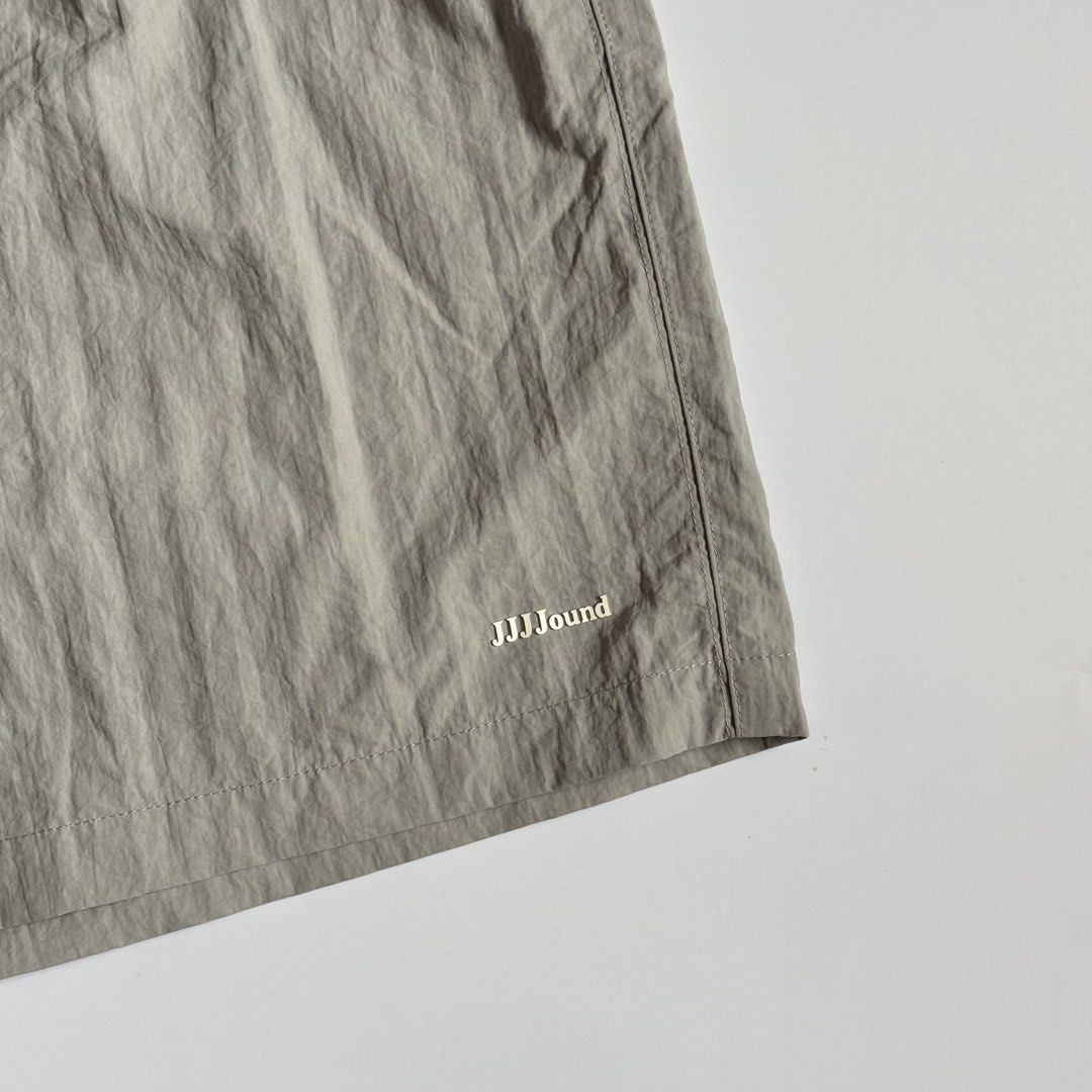 JJJJound Nylon Camper Shorts (Category: Shorts) located in Calamba. Submitted by secondsite.ph (Listing ID 1470616938, Image 2). Description: JJJJound Nylon Camper Shorts Size Medium on tag 10/10 like new No flaws ₱1280.