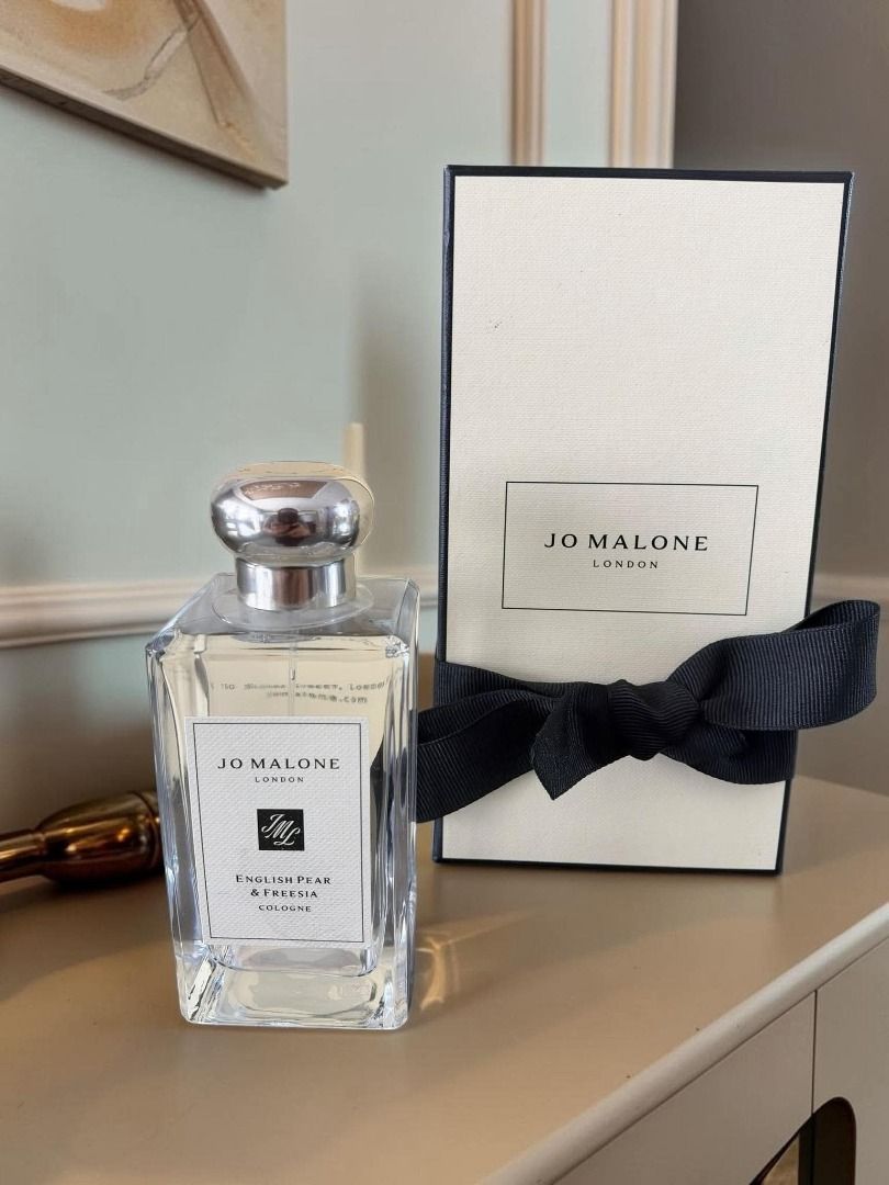 Jo Malone Collection (Category: Fragrance & Deodorants) located in Rizal. Submitted by hiraya16 (Listing ID 1470602927, Image 1). Description: Onhand ready to ship Via LBC only.